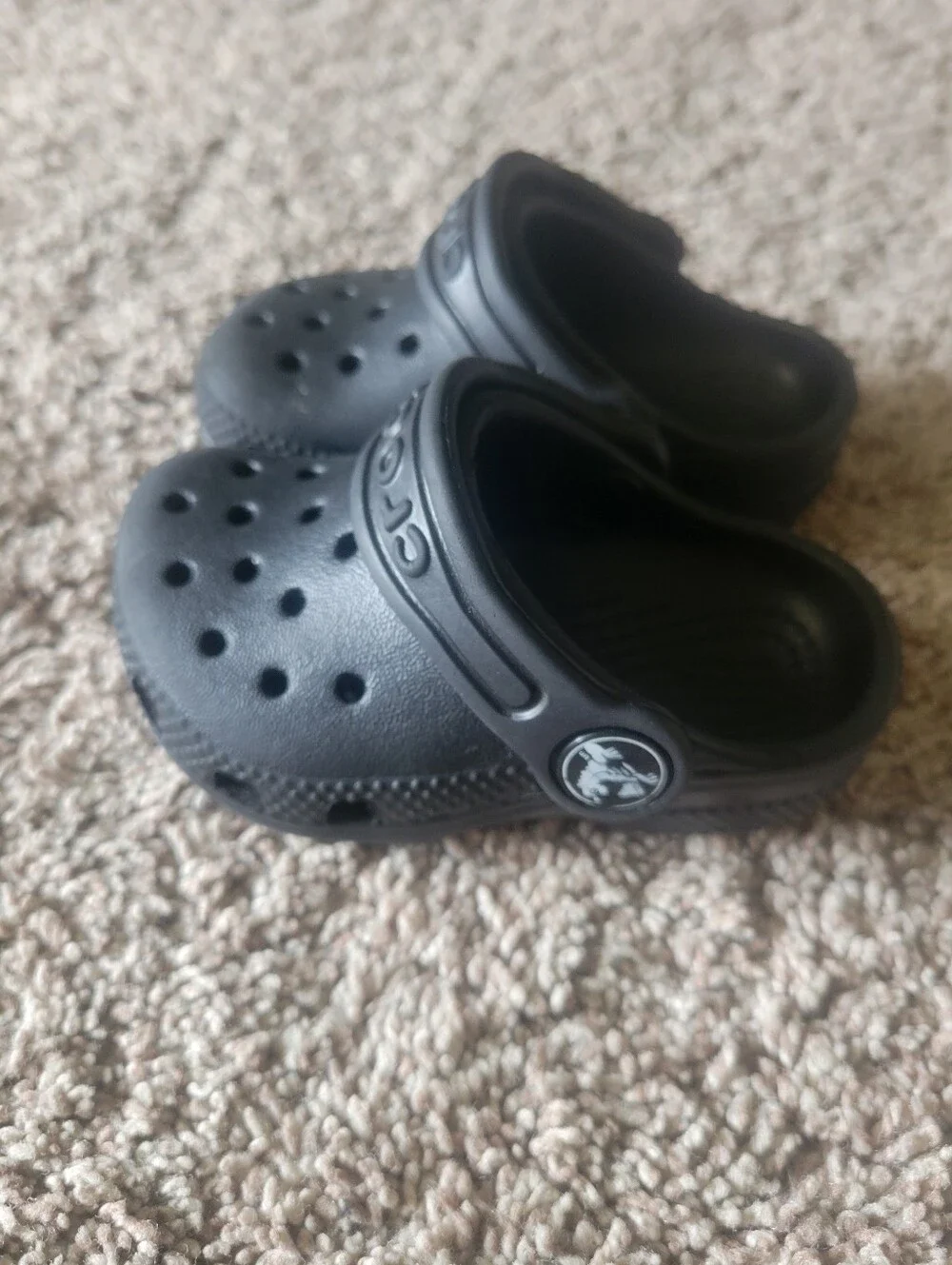 Crocs Black Size C4 Infant Shoes